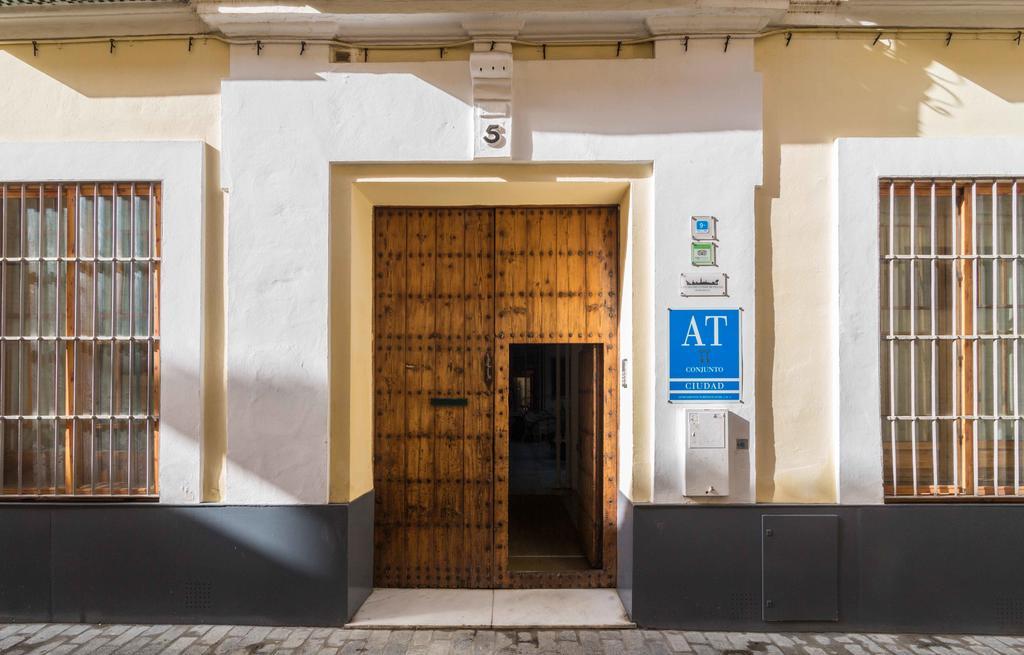 La Casa Del Conde De Gelves Apartments Sevilha Exterior foto